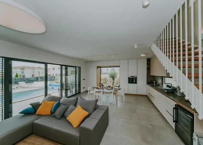 فيلة Chandra Villa, Stylish Seaside With Private Salt 10 M Pool