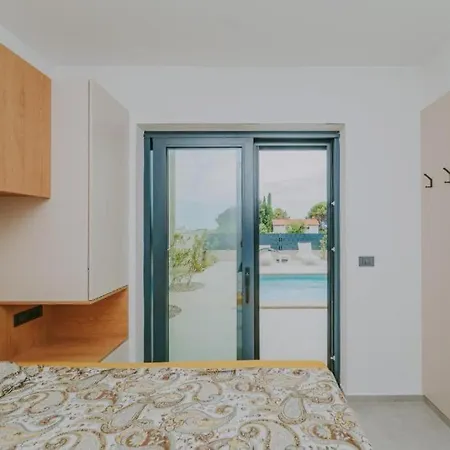 Chandra Villa, New - 10m Heated Pool Villa *