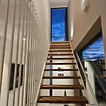 Вилла Chandra Villa, Stylish Seaside With Private Salt 10 M Pool *